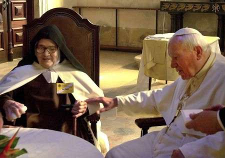 Sister Lucia with Pope John Paul II
